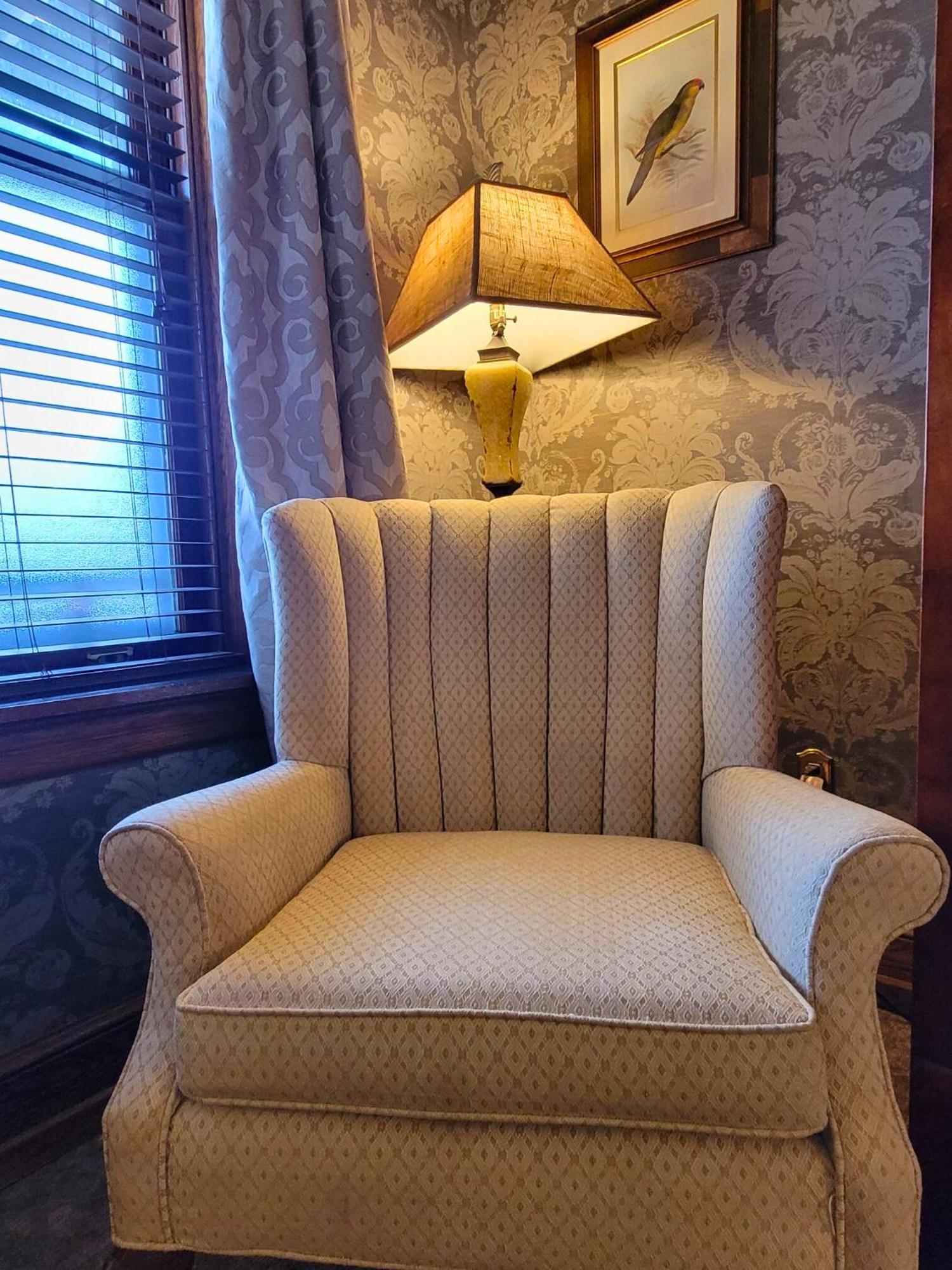 Altland House Inn & Suites Abbottstown Bagian luar foto