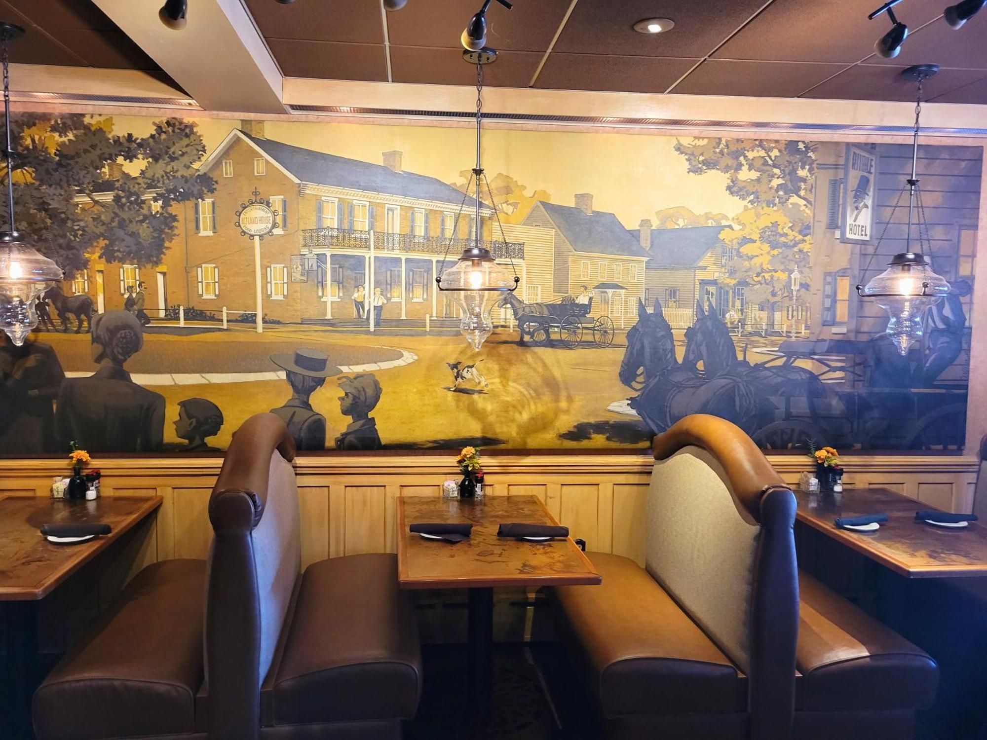 Altland House Inn & Suites Abbottstown Bagian luar foto