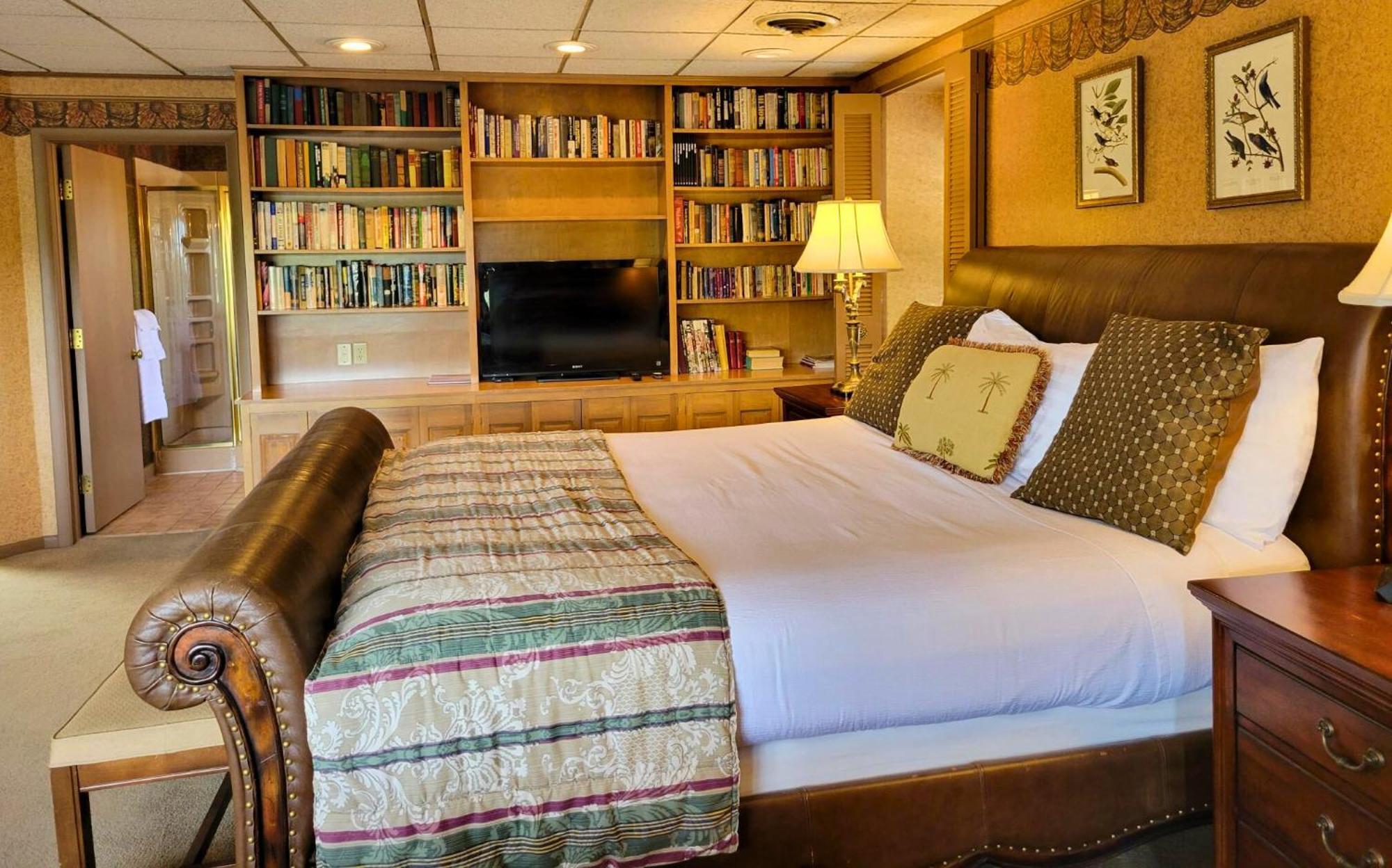 Altland House Inn & Suites Abbottstown Bagian luar foto