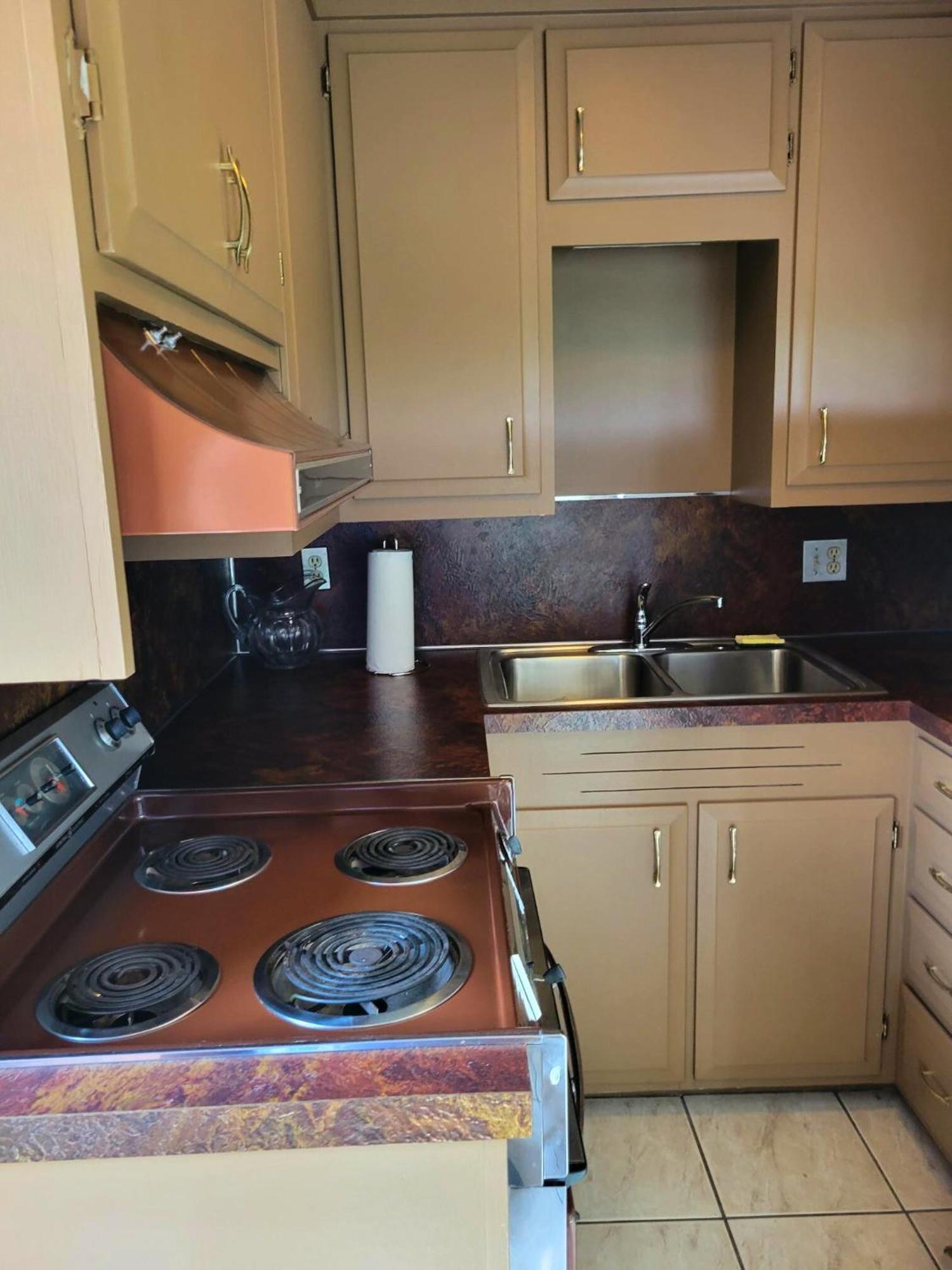 Altland House Inn & Suites Abbottstown Bagian luar foto